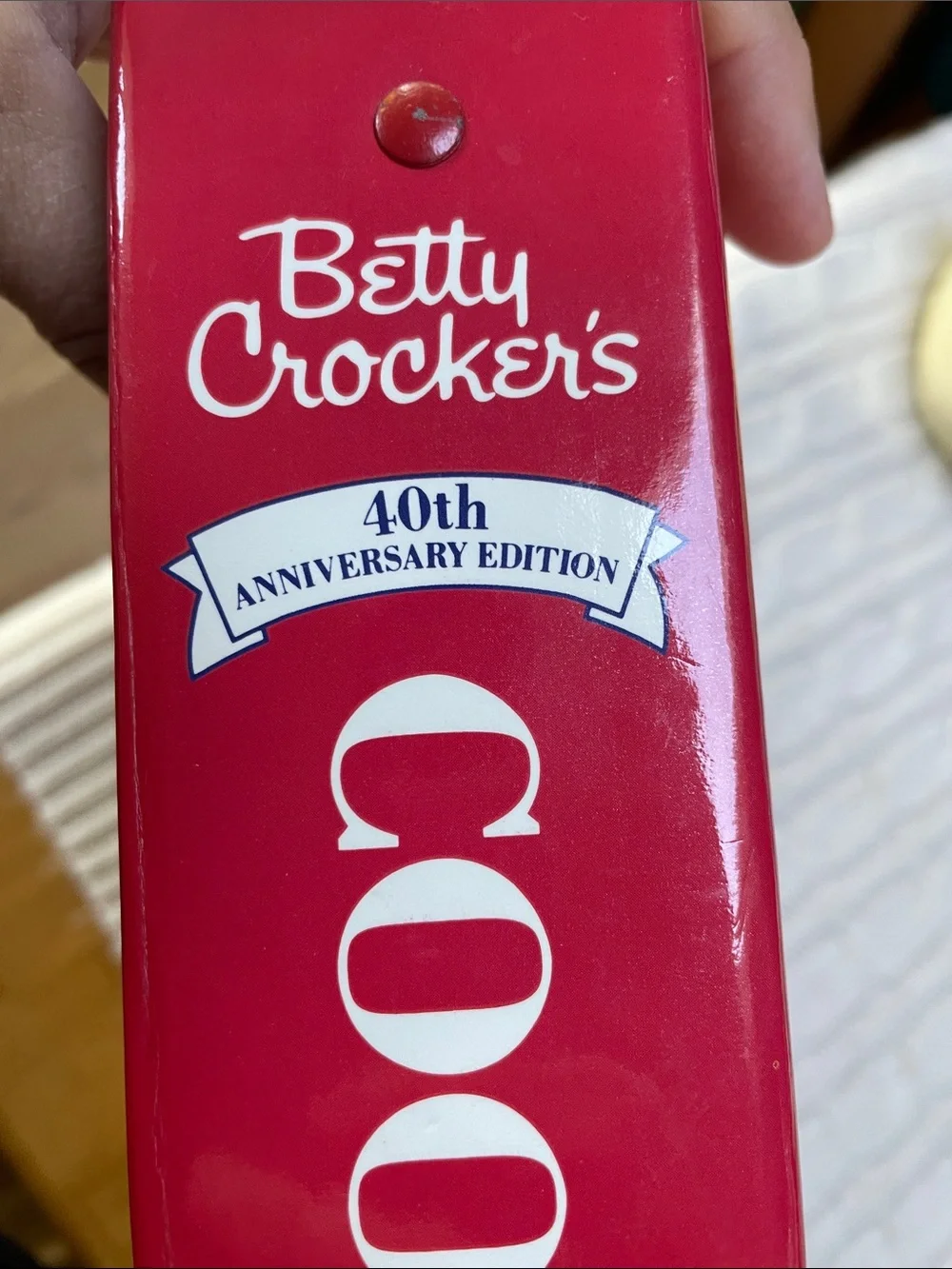 VTG 1991 Betty Crocker 40th Anniversary Cookbook binder 432 pages
